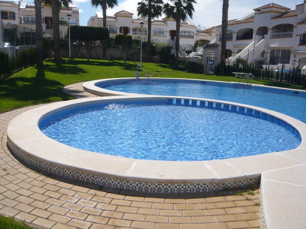 Alhambra Apartments Gran Alacant Luaran gambar