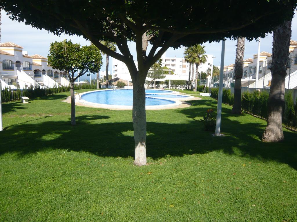 Alhambra Apartments Gran Alacant Luaran gambar